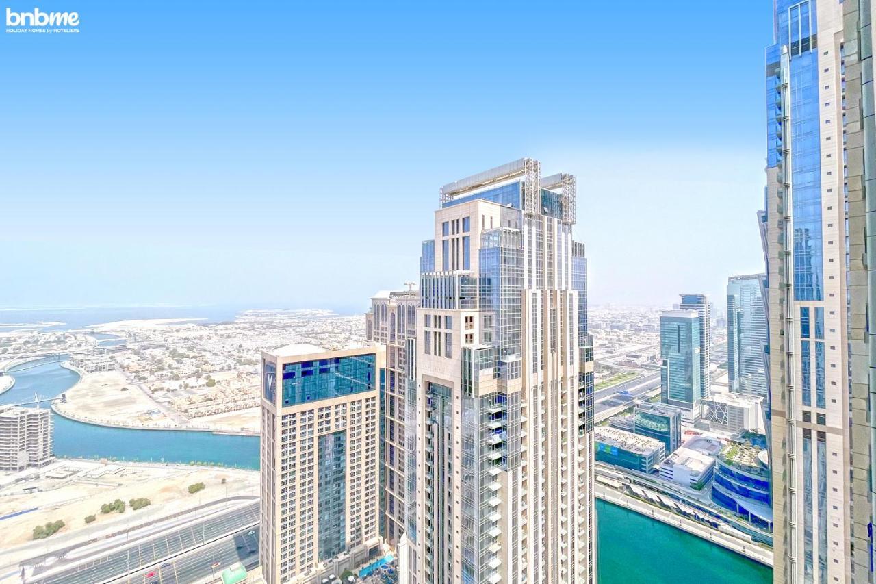 Appartement Bnbme - Waterfront Expansive Apt With Maid's Room, Poolside Cafe *