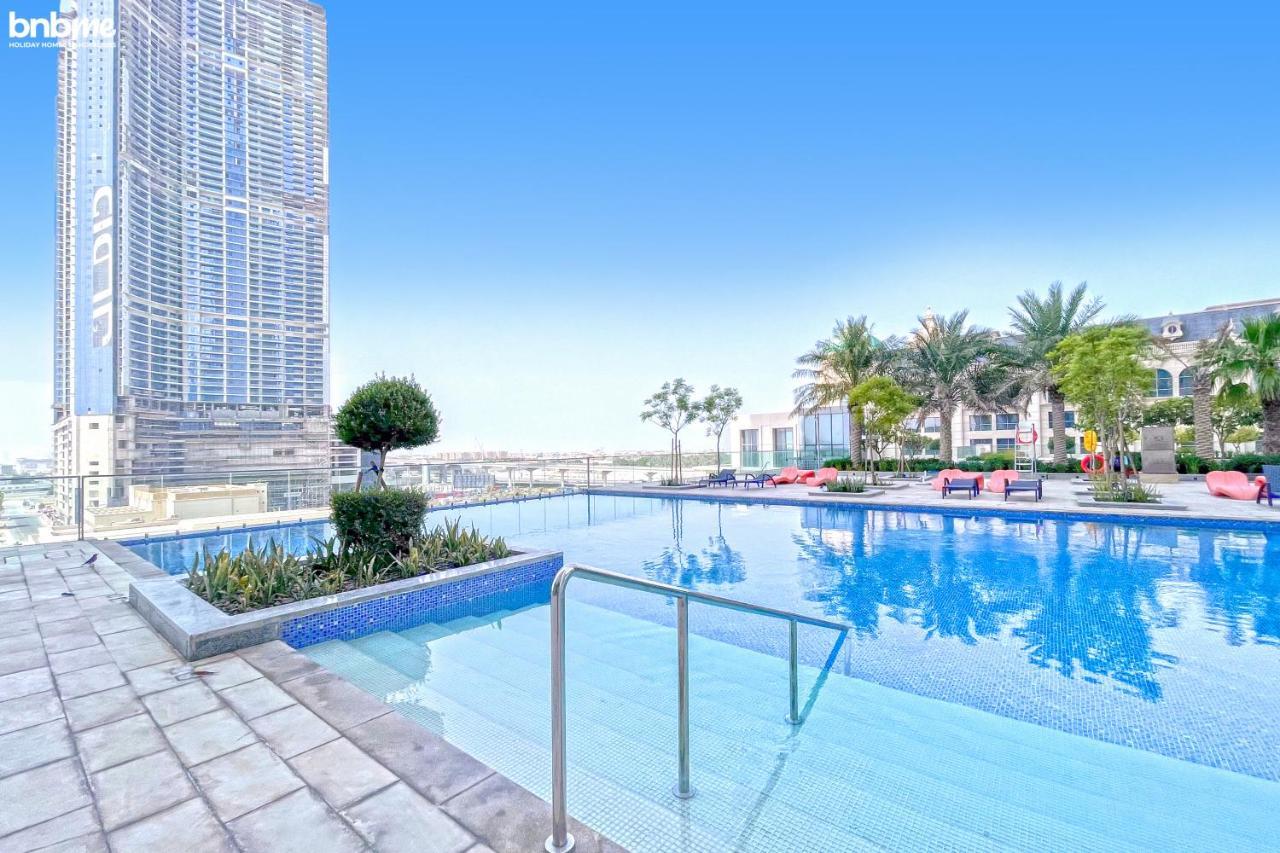Appartement Bnbme - Waterfront Expansive Apt With Maid's Room, Poolside Cafe *